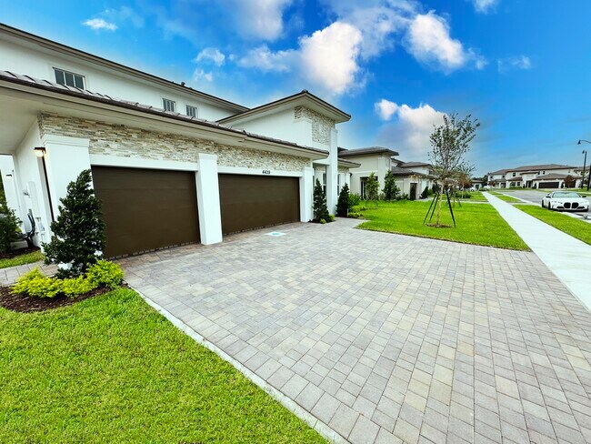 Foto del edificio - 4439 SW 123rd Ln