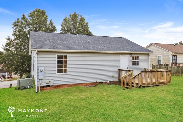 Building Photo - 1350 Woodruff Glen Dr