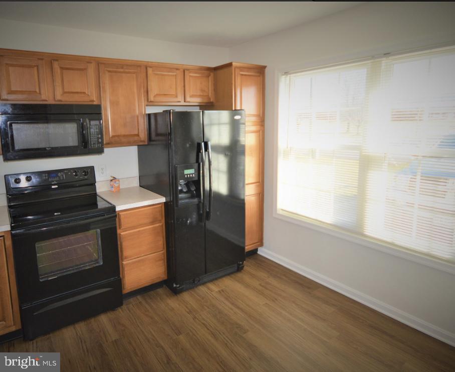 Building Photo - 1162 Hisey Ave