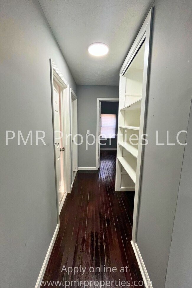 Foto del edificio - 3 Bedrooms / 1 Bathroom House