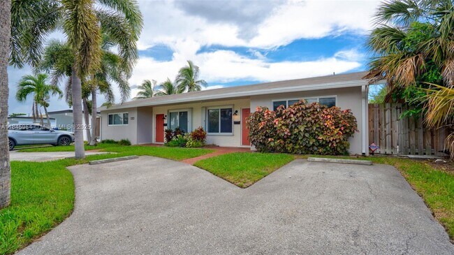 Foto del edificio - 1001 SW 12th Ct