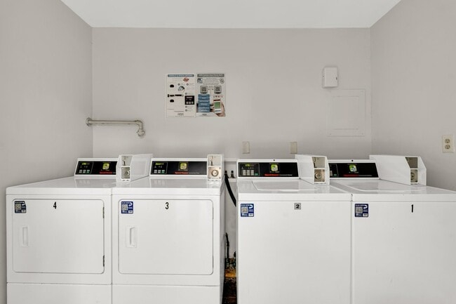 Building Photo - The Point