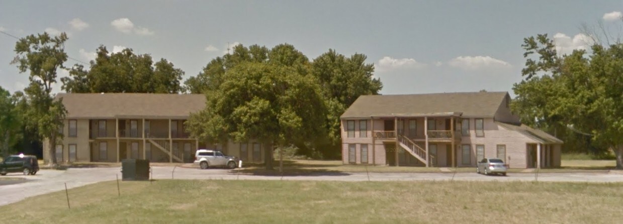 Primary Photo - 920 E Pearl St