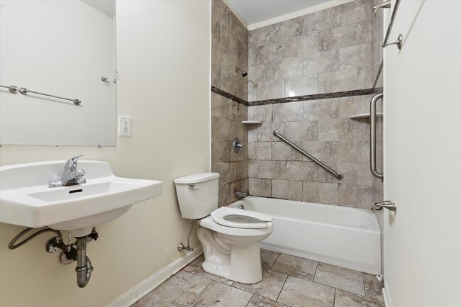 Building Photo - 1519-21 N 16TH ST Unit 13