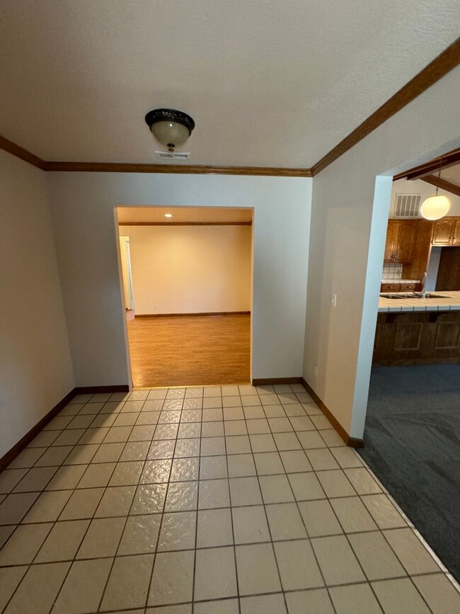 Building Photo - 23702 Bruella Rd