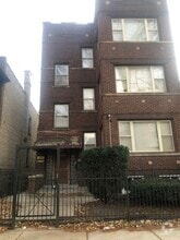 Building Photo - 5539 W Jackson Blvd