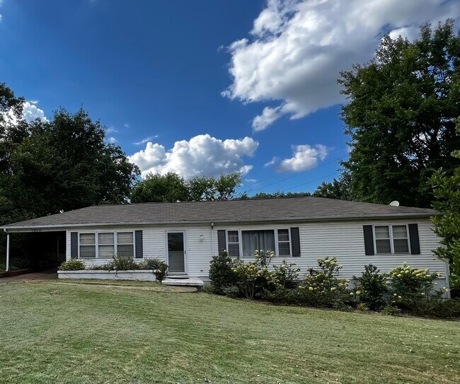 Foto del edificio - 5820 7th Ave S