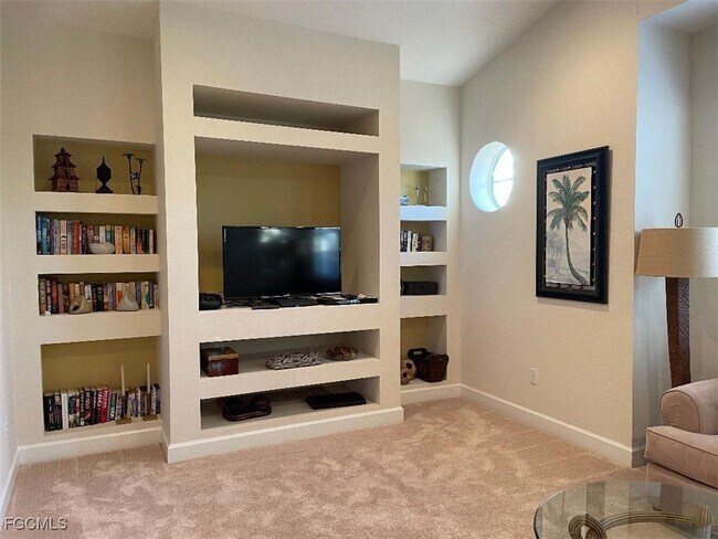 Foto del edificio - 8986 Greenwich Hills Way