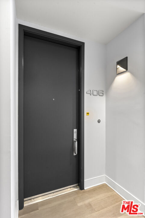 Foto del edificio - 5955 Saturn St