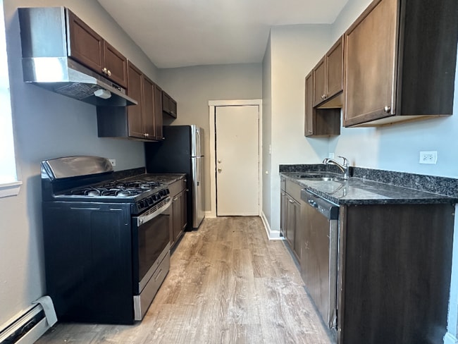 Photo - 5645-5657 W Washington Blvd Apartment