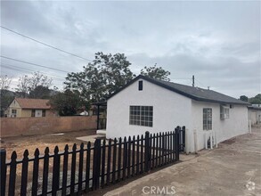 Building Photo - 10543 Campbell Ave