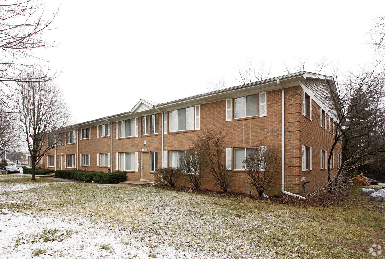 New Botsford Apartments Apartments in Farmington, MI