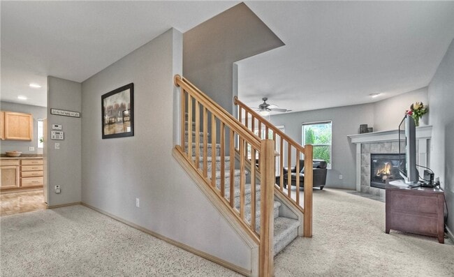 Foto del edificio - Beautiful Renton Home with A/C Available from now to 5/4/26