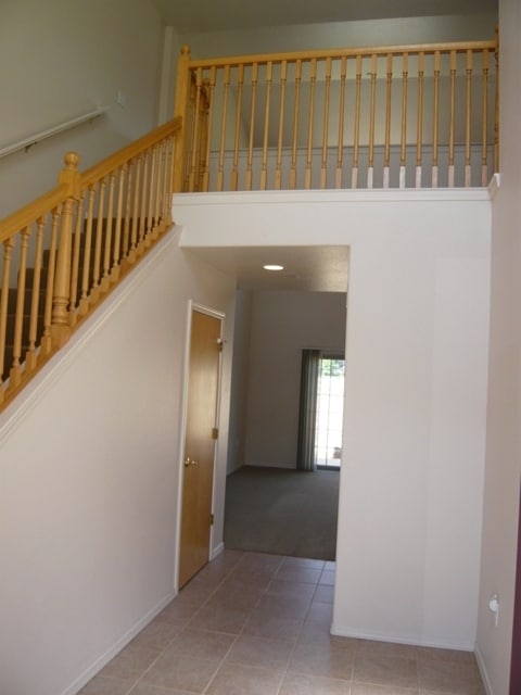 Building Photo - Lovely Low-Income Townhome near Waller Park!
