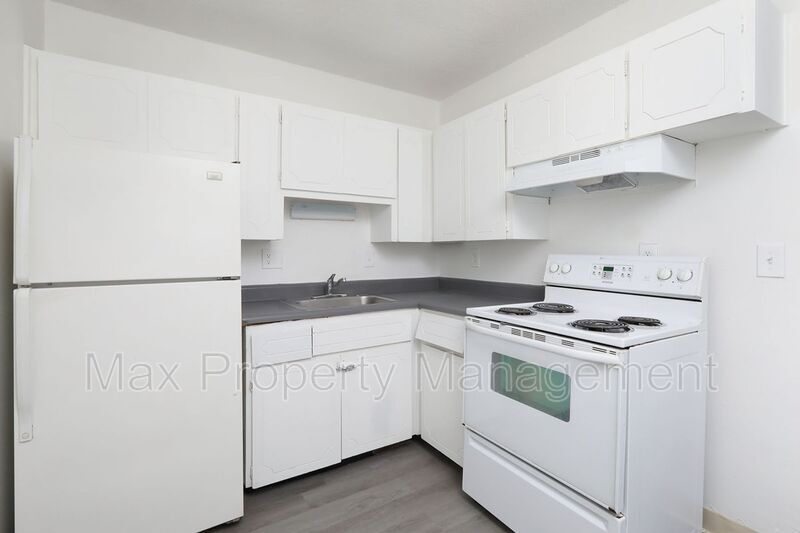 Primary Photo - 1809 Arlington Ave