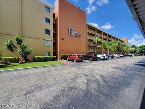 Building Photo - 2366 E Mall Dr
