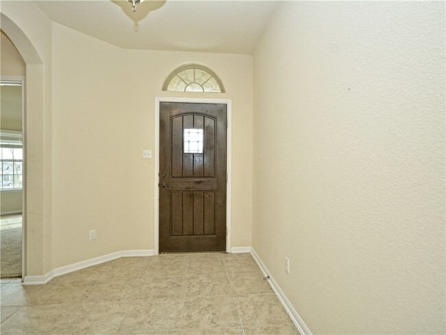 Foto del edificio - Excellent one story home available in Falc...