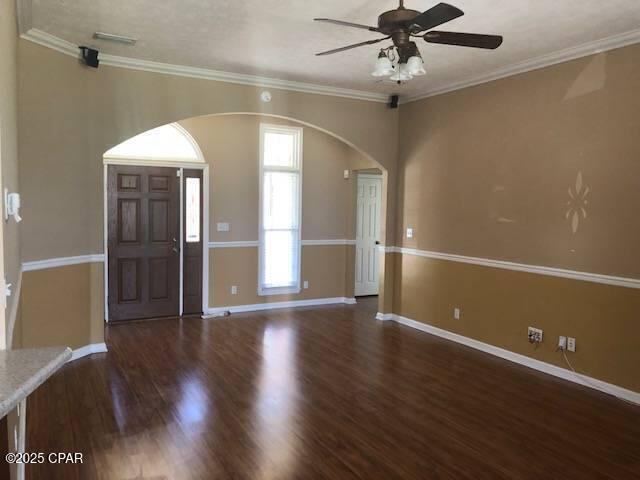 Foto del edificio - 5209 Hickory St