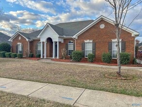 Building Photo - 103 Galt Ln
