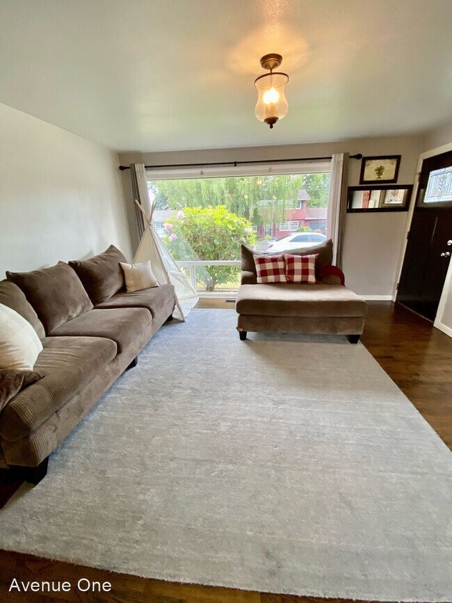 Foto del edificio - 4 br, 2 bath House - 2243 S. 250th Street