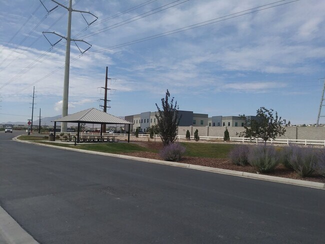 Foto del edificio - Beautiful townhome in Lehi