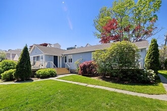 Building Photo - 232 Hillspoint Rd