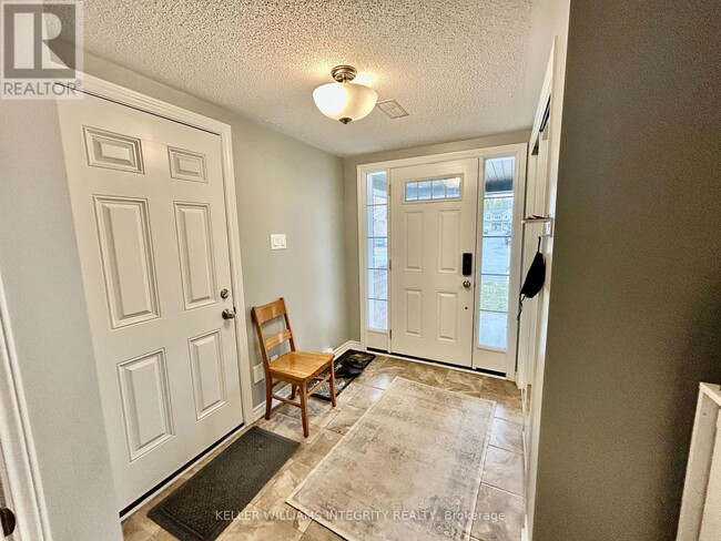 Building Photo - 798 Maloja Way