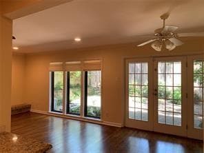 Foto del edificio - 6949 Helsem Way