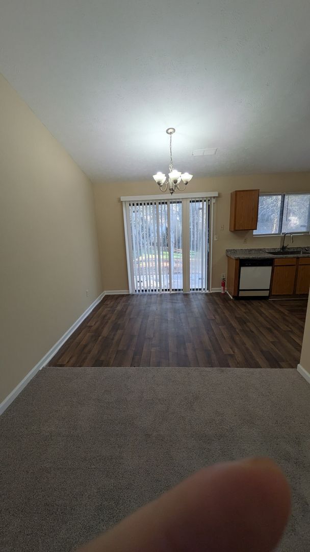 Foto del edificio - Charming 3 Bedroom, 2 Bath Home in Stone Mountain