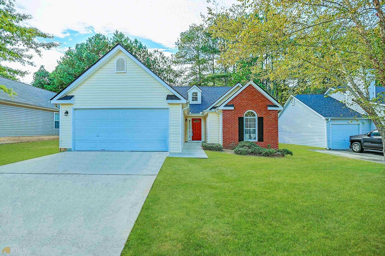 3880 Meadow Glen Way, Fairburn, GA 30213 House Rental in Fairburn, GA