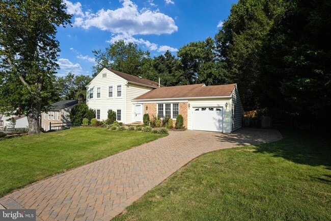 Building Photo - 8702 Arley Dr