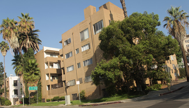 1805 El Cerrito Place - El Cerrito Apartments