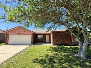 Building Photo - 4600 Greyhound Dr