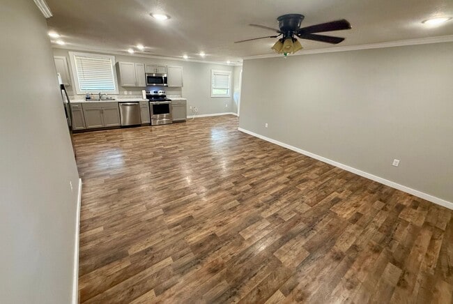 Building Photo - 3708 Fielder Dr
