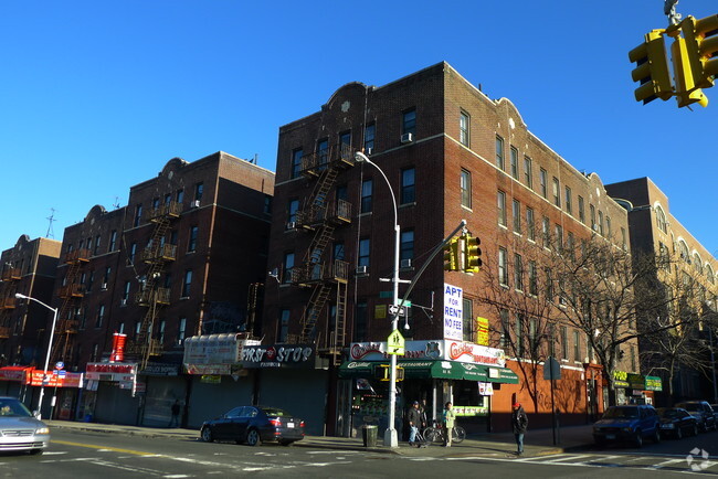 Building Photo - 39-51 E 170th St