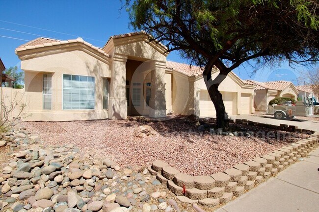Building Photo - 11130 W Dana Ln