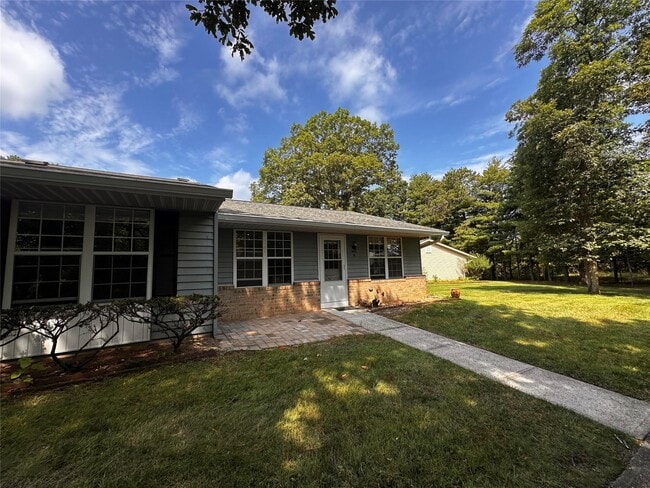 Building Photo - 465 Oldham Ct