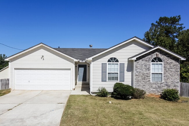 Building Photo - 714 Cherry Branch Cir