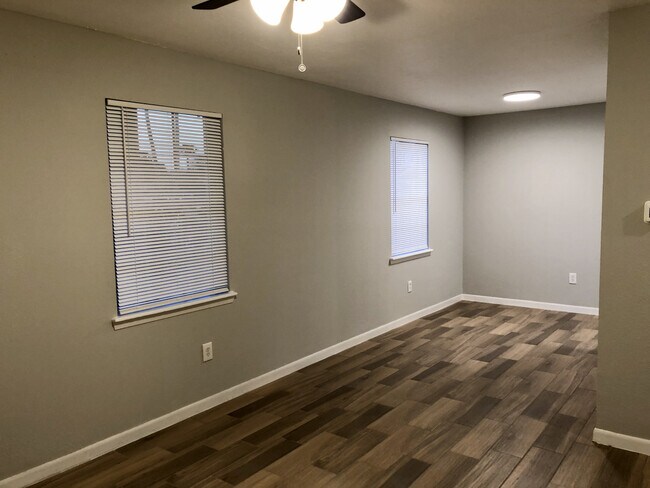 Foto del edificio - 2909 Highland