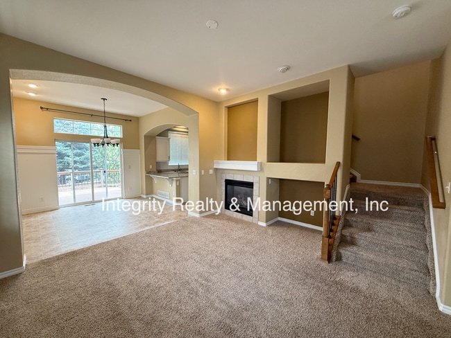 Building Photo - 3025 Redhaven Way