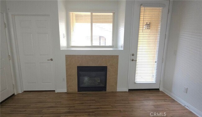 Foto del edificio - 41410 Juniper St