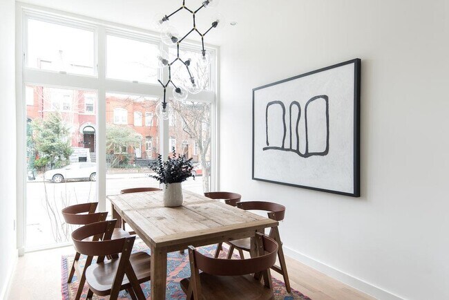 Foto del edificio - 1541 6th St NW