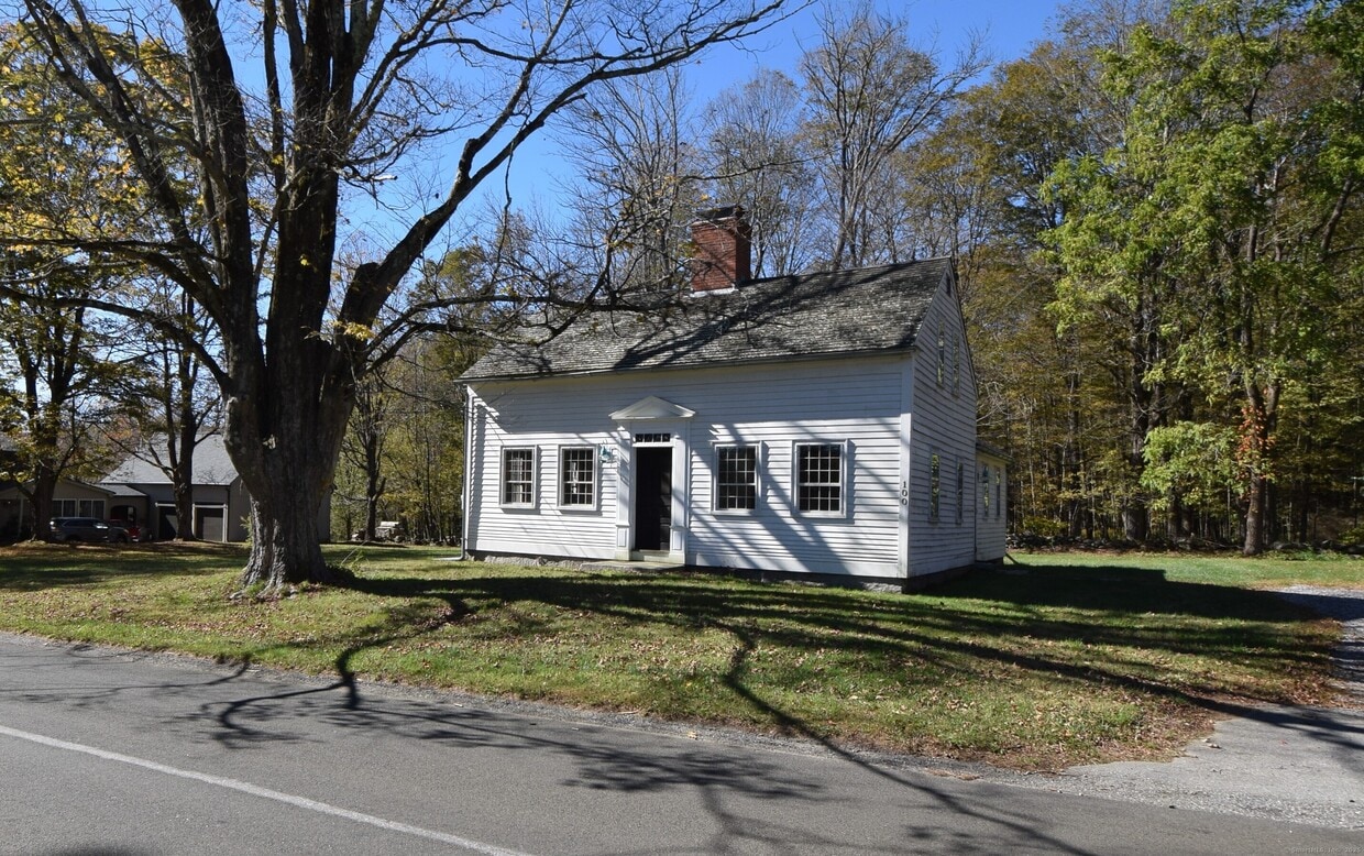Primary Photo - 100 Bradford Corner Rd
