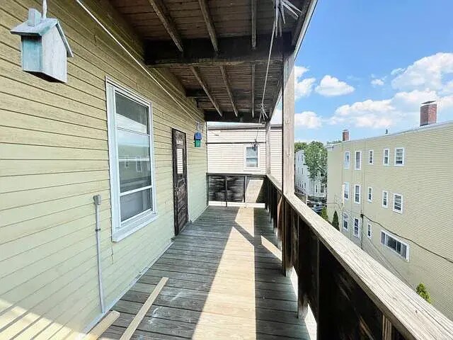 Building Photo - 44 Ashley St