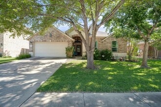 Building Photo - 13717 Long Shadow Dr