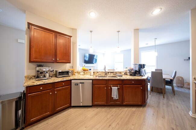 Foto del edificio - 3776 Hazel Trail