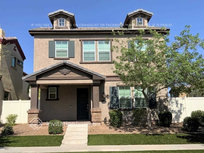 Building Photo - 2713 S Valle Verde
