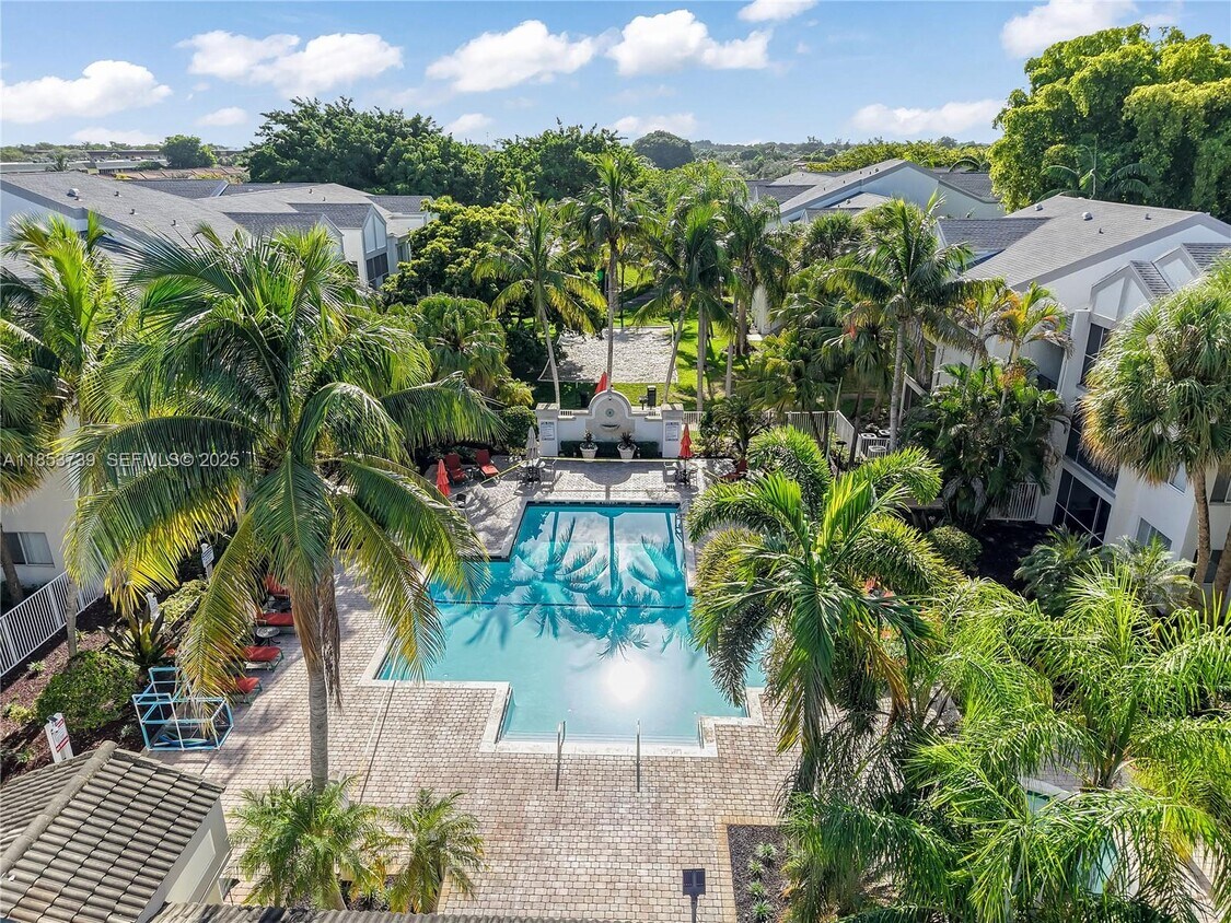 Primary Photo - 5686 Rock Island Rd