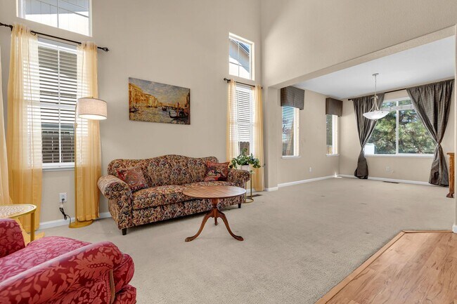 Foto del edificio -  Stunning Five Bedroom in West Reno