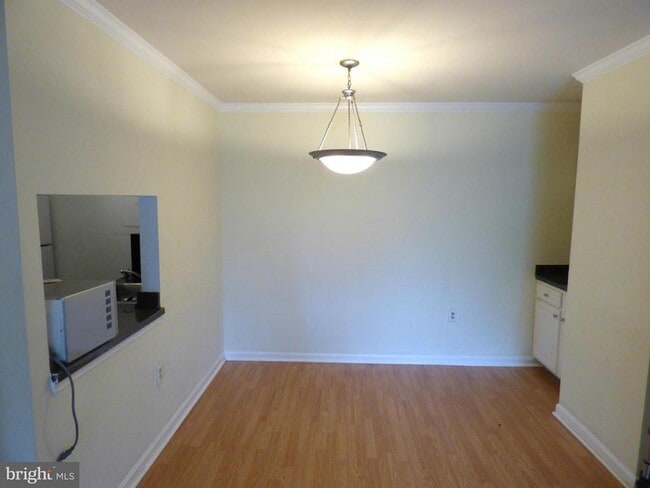 Building Photo - 8205 Whispering Oaks Way